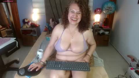 nadia_84 online show from May 2026 12:57:01 PM