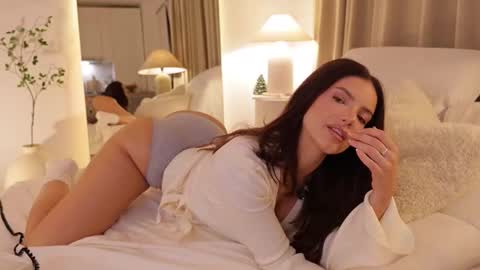 Snapshot of nadia_bliss chatting on November 2025 08:36:02 PM Nadia online show from November 2025 08:36:02 PM