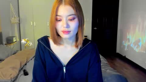 nadiazan online show from November 2025 12:32:01 AM