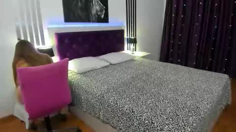 NadinGracefull online show from February 2026 06:59:02 PM