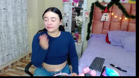 nahia cute     only   online show from December 2024 01:38:02 PM