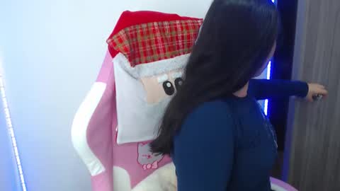 nahia cute     only   online show from December 2025 08:40:01 PM