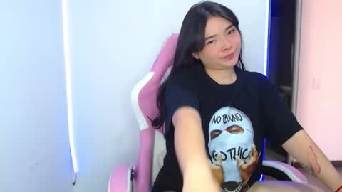 nahia cute     only   online show from December 2025 07:09:01 PM