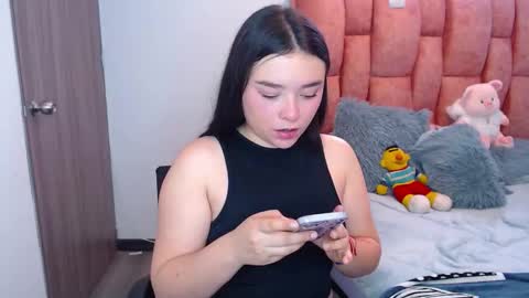 nahia cute     only   online show from February 2026 05:18:01 PM