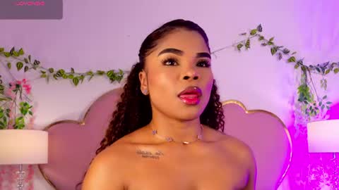 NahiaraReina  online show from July 2026 02:15:01 PM