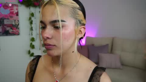 Naho  Sigueme en mis Redes Sociales Follow me on my social networks online show from June 2026 04:49:01 PM