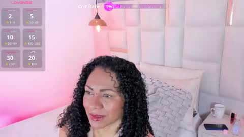 Snapshot of nahomi_dominique chatting on July 2026 12:33:01 PM Nahomi Dominique online show from July 2026 12:33:01 PM