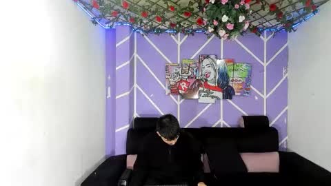 nahomi_hot2002 online show from May 2026 12:10:02 PM