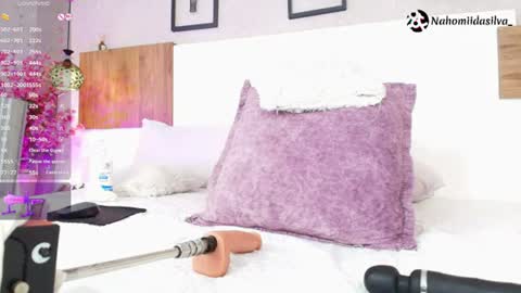 Nahomii online show from July 2026 09:10:02 PM