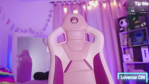 nahomy 2308 online show from May 2026 01:52:01 PM
