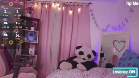 nahomy 2308 online show from July 2026 11:49:02 AM
