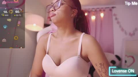 nahomy 2308 online show from July 2026 11:36:01 PM