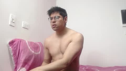 Nahomy  Jake online show from November 2025 09:31:01 AM