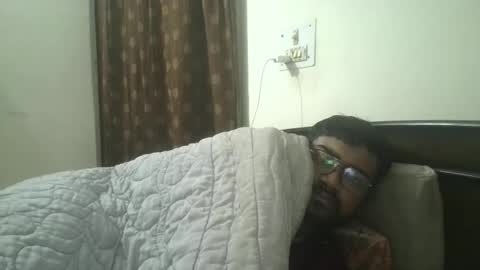 NAIRANANDU28 online show from December 2025 03:13:02 AM