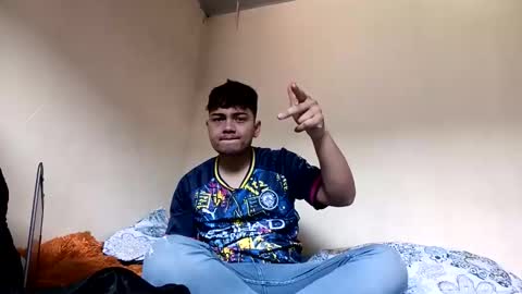 Snapshot of naisha_and_axelh chatting on February 2026 06:17:02 PM naisha and axel2 online show from February 2026 06:17:02 PM