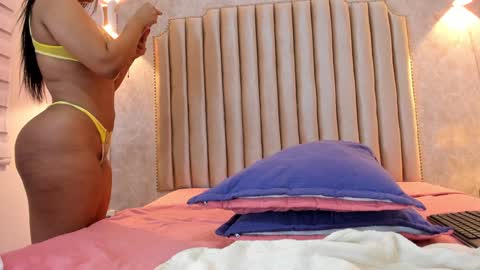 Snapshot of naisharousell chatting on December 2024 11:35:01 PM Naisha Rousell online show from December 2024 11:35:01 PM