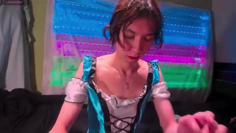 NAJI  online show from November 2025 12:24:01 AM