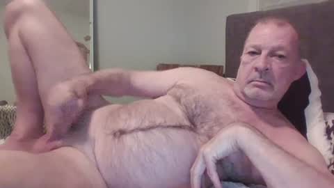 Snapshot of naked4ladies2 chatting on June 2026 06:05:01 AM Naked4Ladies online show from June 2026 06:05:01 AM