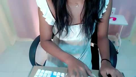 Snapshot of naked_fuck chatting on December 2025 12:19:02 AM naked_fuck online show from December 2025 12:19:02 AM