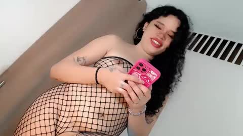 Snapshot of naked_weapon1 chatting on December 2024 05:59:01 PM naked_weapon1 online show from December 2024 05:59:01 PM