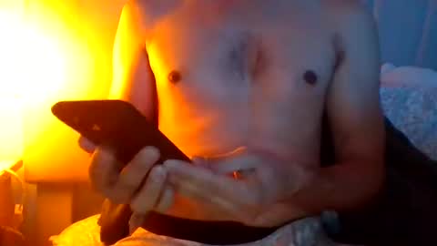 Snapshot of nakedandfree978 chatting on December 2024 03:37:01 AM nakedandfree978 online show from December 2024 03:37:01 AM