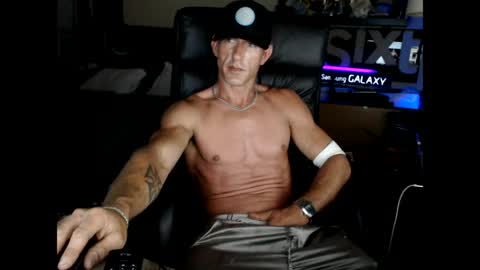 Snapshot of nakedoutsdeurwndw chatting on April 2026 01:27:01 AM nakedoutsdeurwndw online show from April 2026 01:27:01 AM