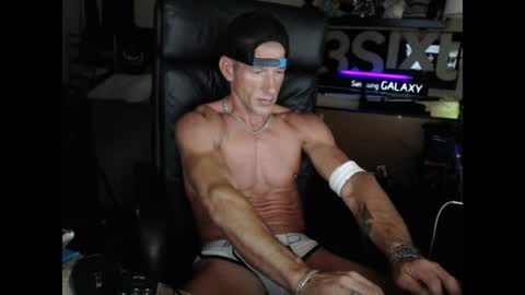 Snapshot of nakedoutsdeurwndw chatting on July 2026 06:20:02 AM nakedoutsdeurwndw online show from July 2026 06:20:02 AM
