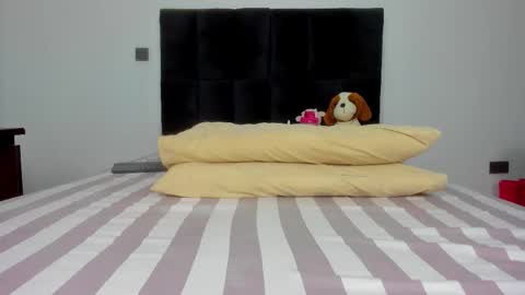 pervert online show from November 2025 11:24:01 AM