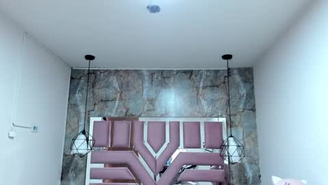 nami_usagi online show from December 2024 06:10:02 PM