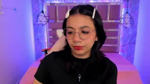 nami_usagi online show from December 2024 05:08:01 PM