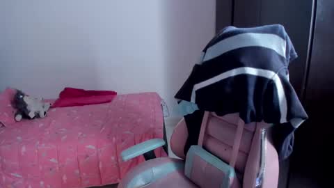 Nami online show from February 2025 08:15:02 PM