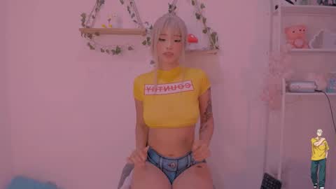 Snapshot of namibergman_ chatting on October 2025 12:29:01 AM N A M I - OF namibergmant online show from October 2025 12:29:01 AM