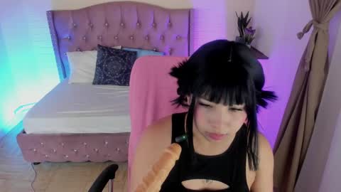 namiko_park online show from January 2025 06:38:02 PM