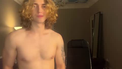 Snapshot of namiraaxel chatting on August 2026 07:35:01 PM Georges online show from August 2026 07:35:01 PM