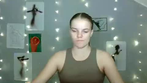 Nana online show from September 2025 08:16:02 AM