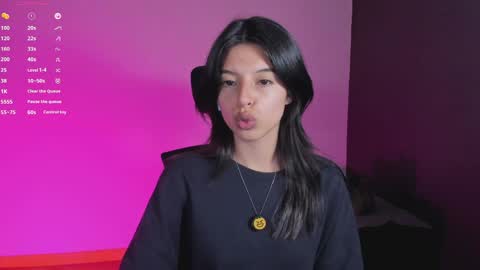 Nana  Natalia online show from May 2026 02:17:01 AM