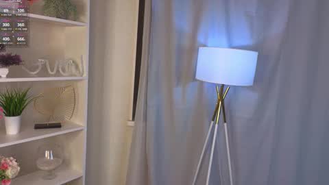 Miya online show from September 2025 03:45:02 PM