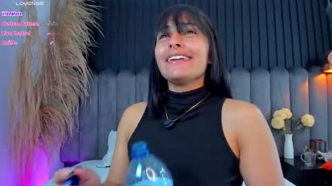 Snapshot of nanda_vixen_ chatting on February 2026 07:26:02 PM Nanda online show from February 2026 07:26:02 PM