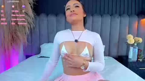 Snapshot of nanda_vixen_ chatting on March 2026 01:53:02 AM Nanda online show from March 2026 01:53:02 AM