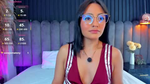 Snapshot of nanda_vixen_ chatting on April 2026 11:49:01 PM Nanda online show from April 2026 11:49:01 PM
