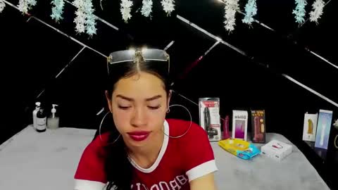 Snapshot of nanis_james15 chatting on March 2026 03:14:01 AM nanis james15 online show from March 2026 03:14:01 AM