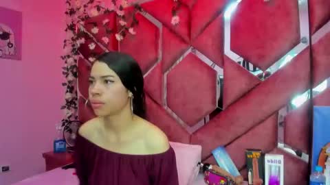 Snapshot of nanis_james15 chatting on March 2026 03:20:01 AM nanis james15 online show from March 2026 03:20:01 AM