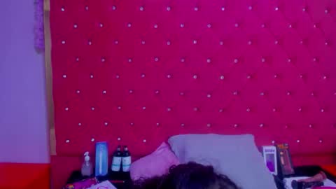 Snapshot of nanis_james15 chatting on April 2026 03:04:02 AM nanis james15 online show from April 2026 03:04:02 AM