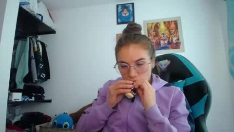 nanna yoshi online show from July 2026 08:49:02 PM