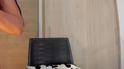 Snapshot of nanny1_ chatting on January 2026 08:07:01 PM Nanny online show from January 2026 08:07:01 PM