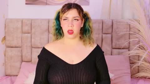 Snapshot of nanymatrioska chatting on January 2026 06:35:01 PM nanymatrioska online show from January 2026 06:35:01 PM