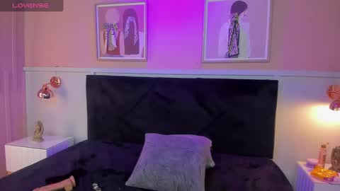 Naoko online show from February 2025 03:27:01 PM