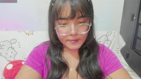 Snapshot of naoko_uwu chatting on April 2026 01:56:01 AM Naoko online show from April 2026 01:56:01 AM