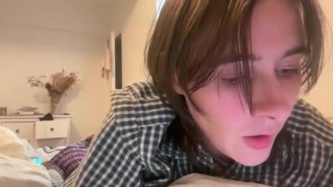 Naomi      online show from June 2026 04:28:01 AM