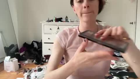 Naomi      online show from July 2026 09:28:02 PM